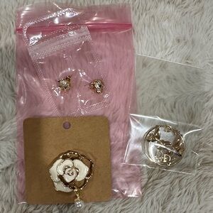 Elegant Gold and White Floral Brooch with Pearl Accent and Earrings set